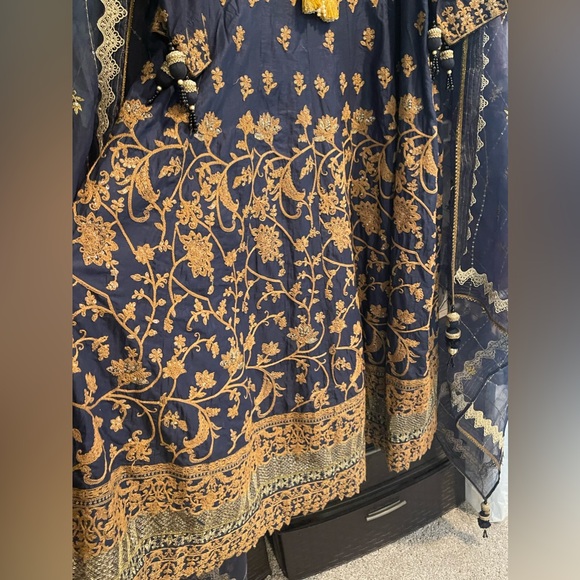 Asim jofa pakistani designer salwar kameez sana safinaz baroque Maria b sare eid - Picture 11 of 17